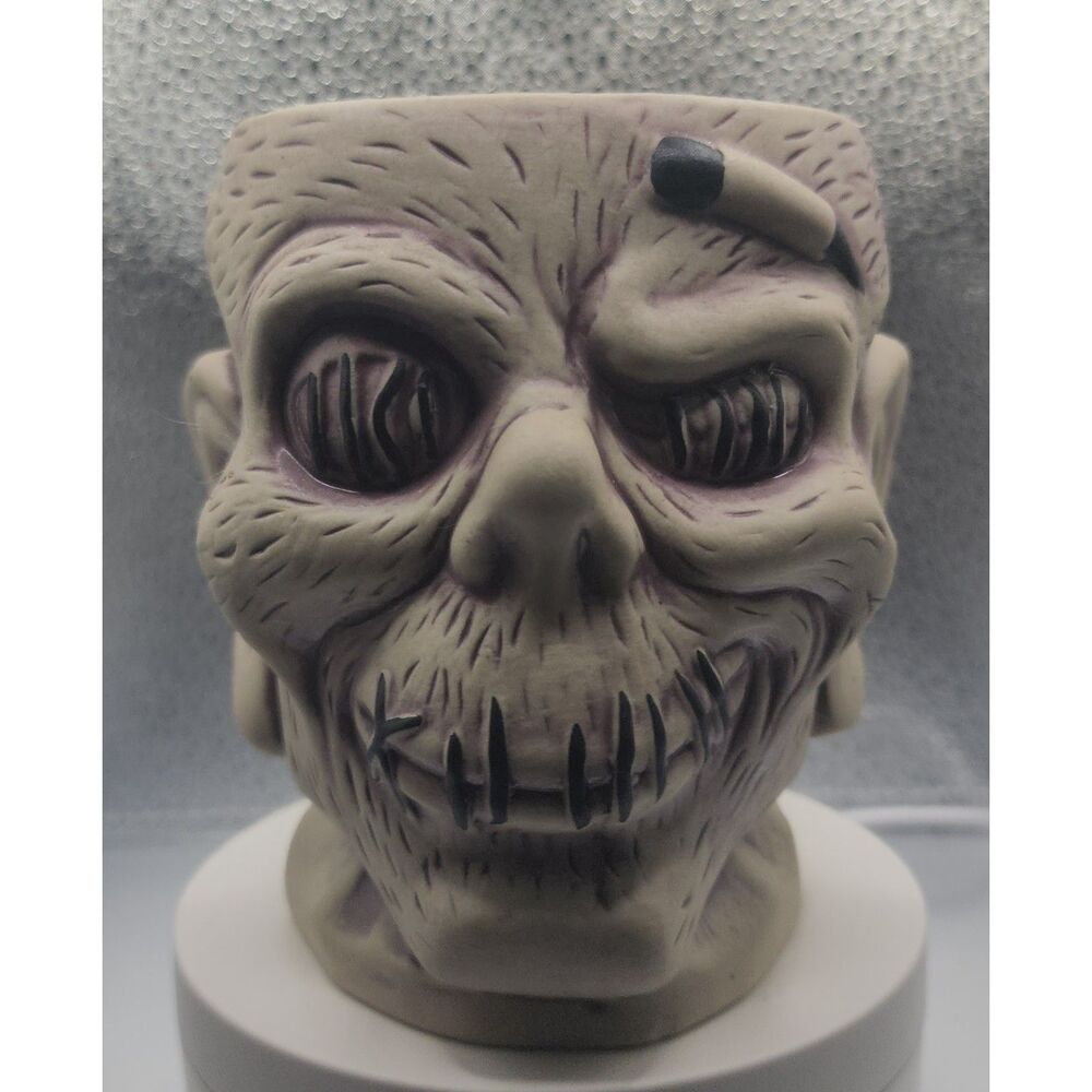 Shrunken Zombie Head – Trader Sam’s Enchanted Tiki Bar – 4th Edition